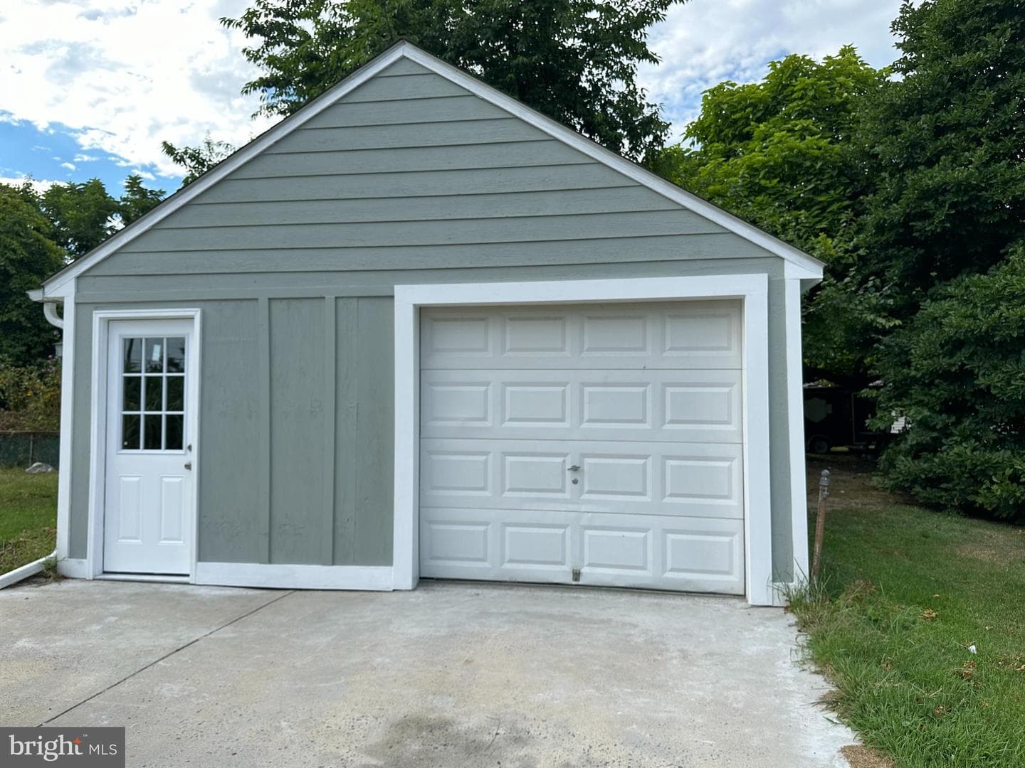 19 Lynbrook Road photo 36