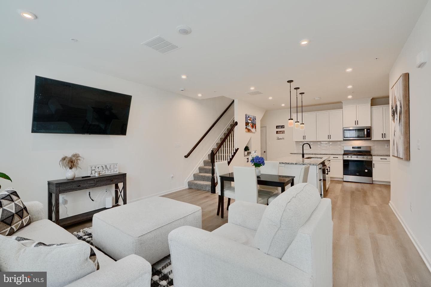 4450 Potts Court #575 photo 2