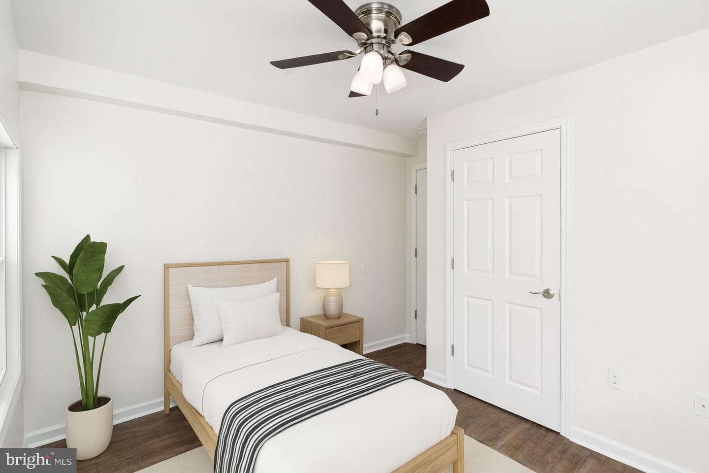 2608 Burridge Road photo 6