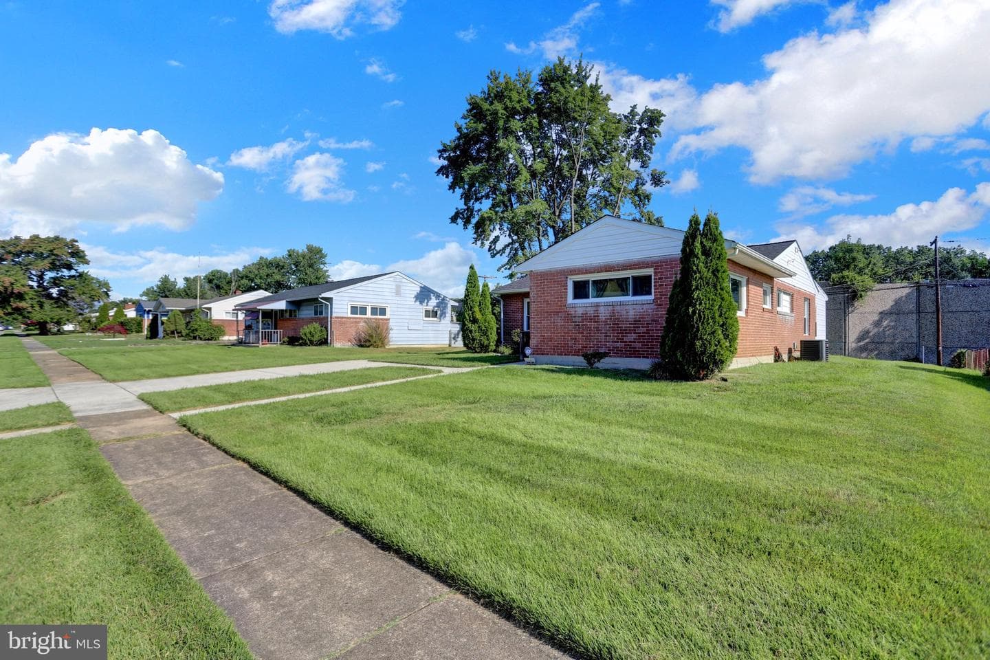2608 Burridge Road photo 9