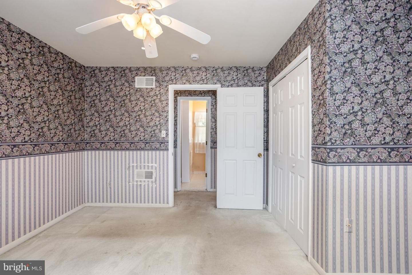 5737 Mineral Avenue photo 17