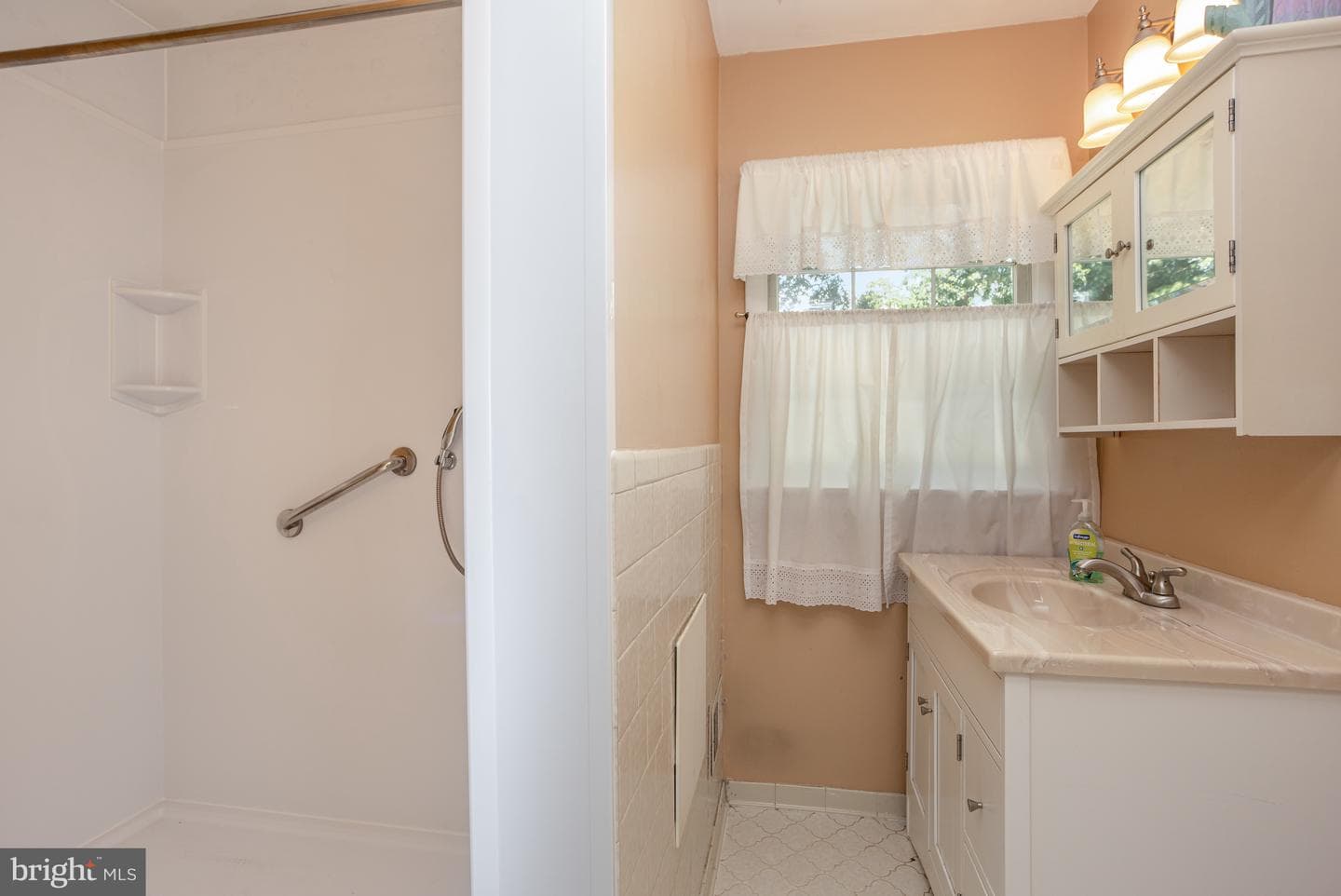 5737 Mineral Avenue photo 18