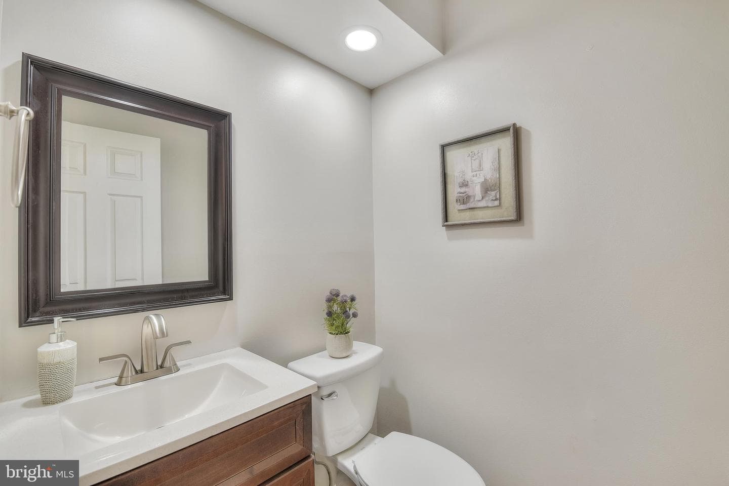 8829 Falcon Ridge Drive photo 14