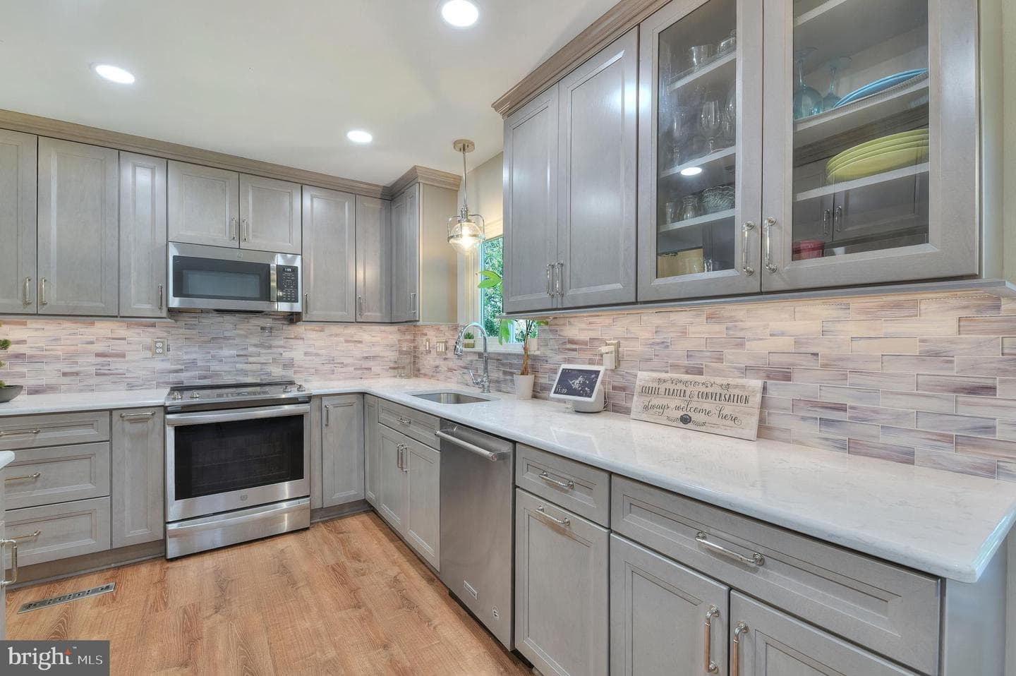8829 Falcon Ridge Drive photo 8