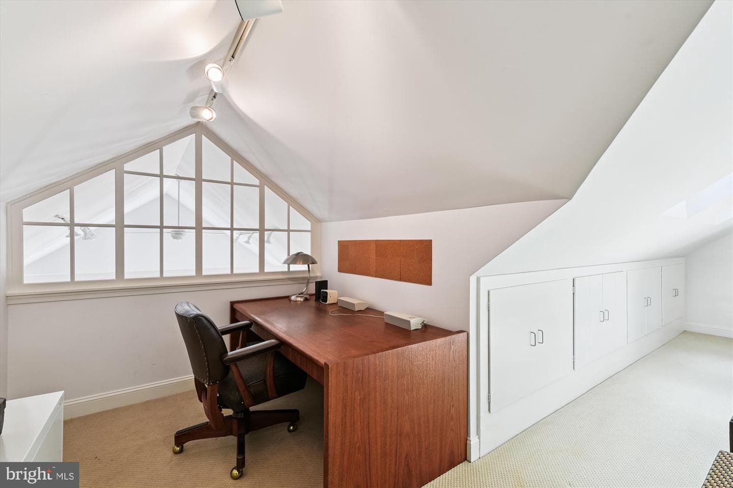 2020 Skyline Road photo 53
