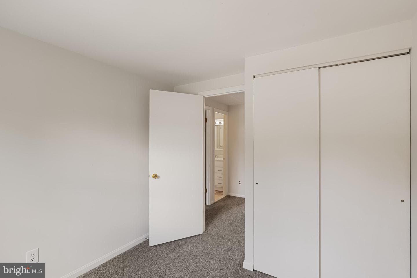 5 Kirwin Court photo 13