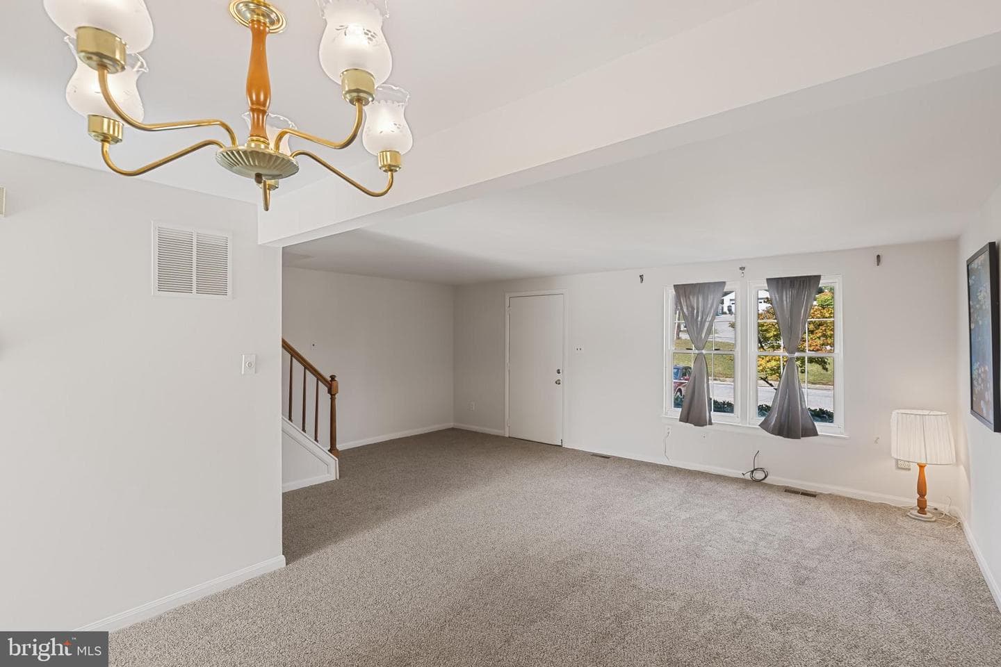 5 Kirwin Court photo 4