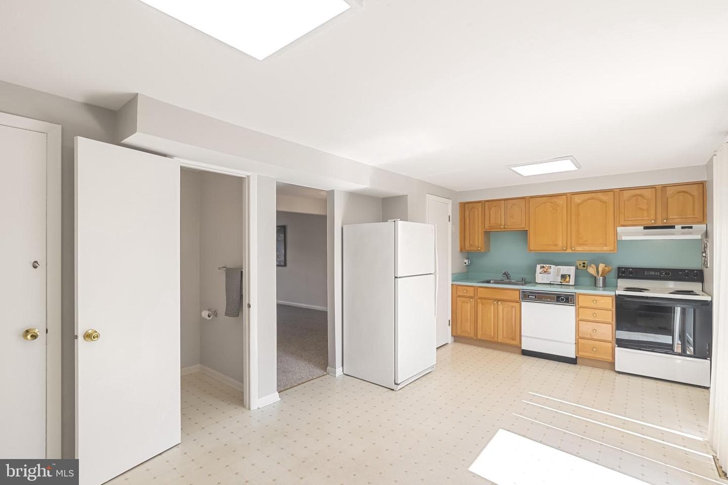 5 Kirwin Court photo 5