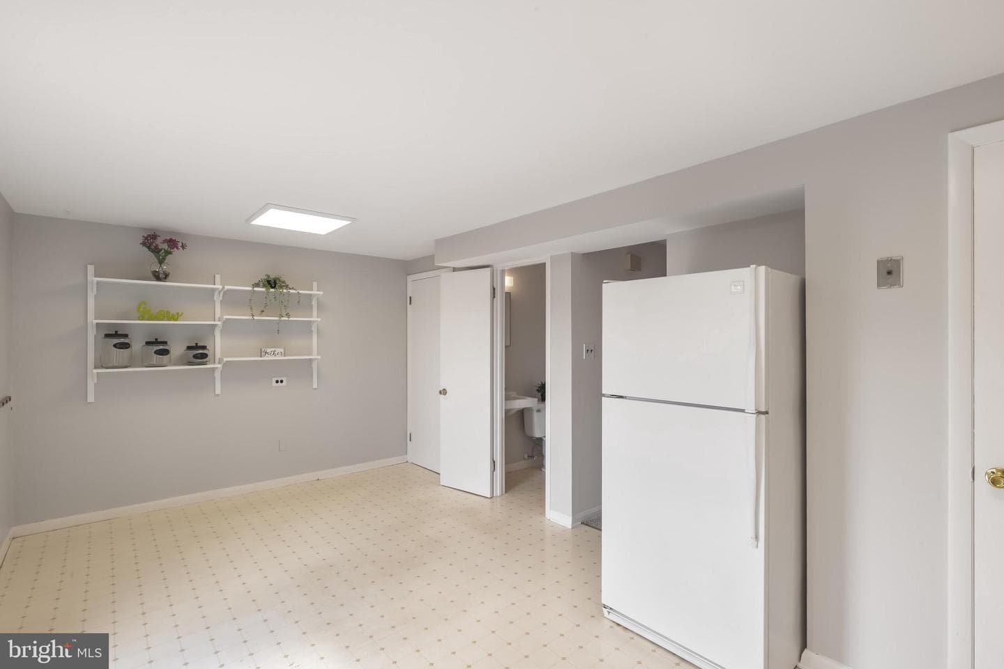 5 Kirwin Court photo 7