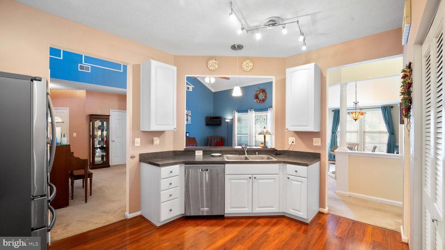 4832 Brightleaf Court #4832 photo 12