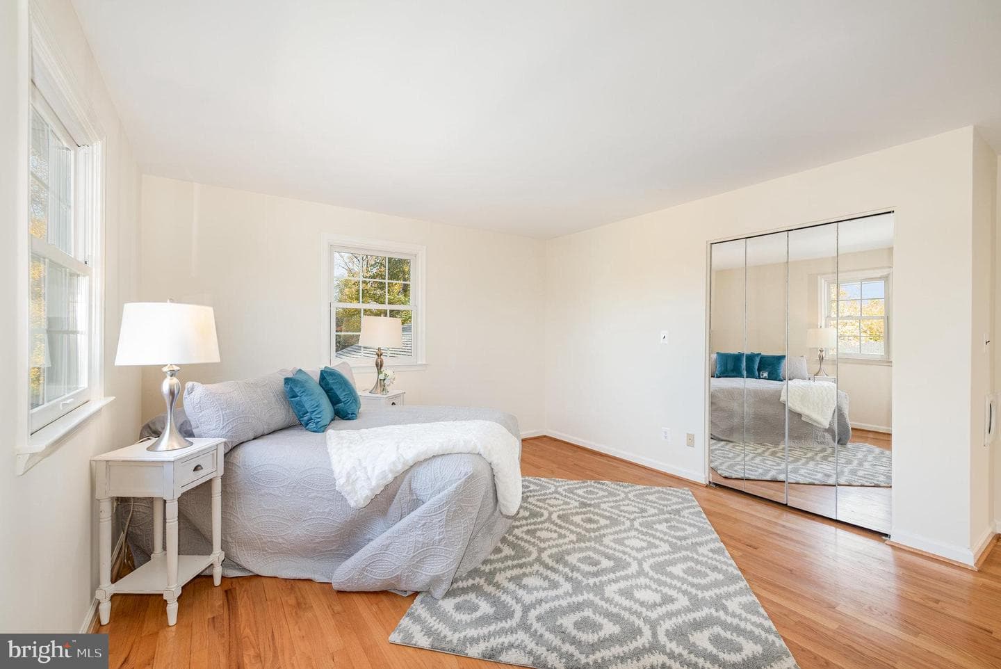 233 W Timonium photo 35