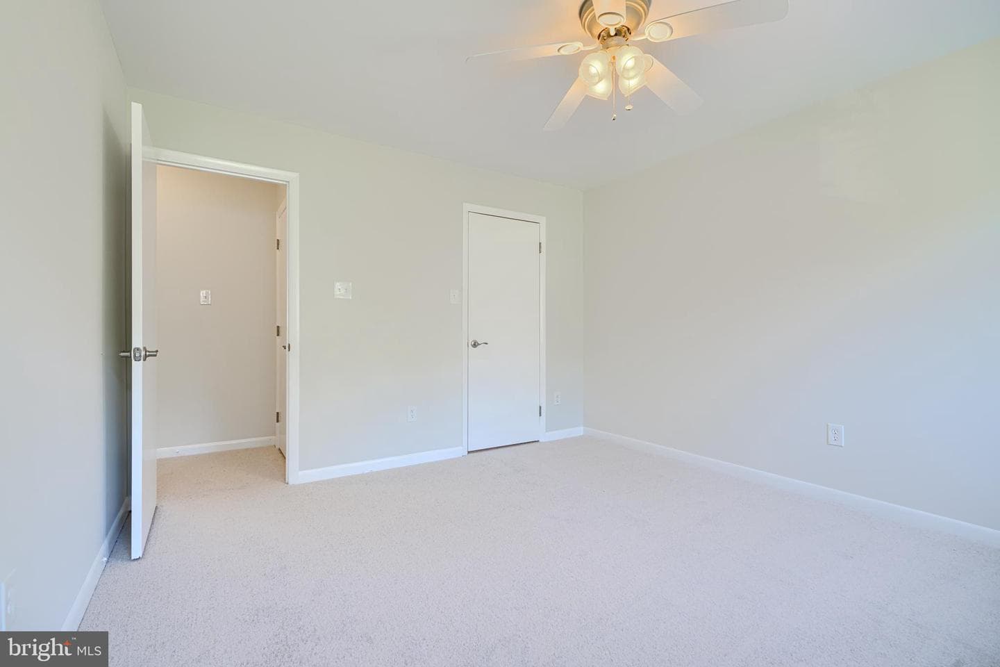 7 Hampshire Woods Court photo 35