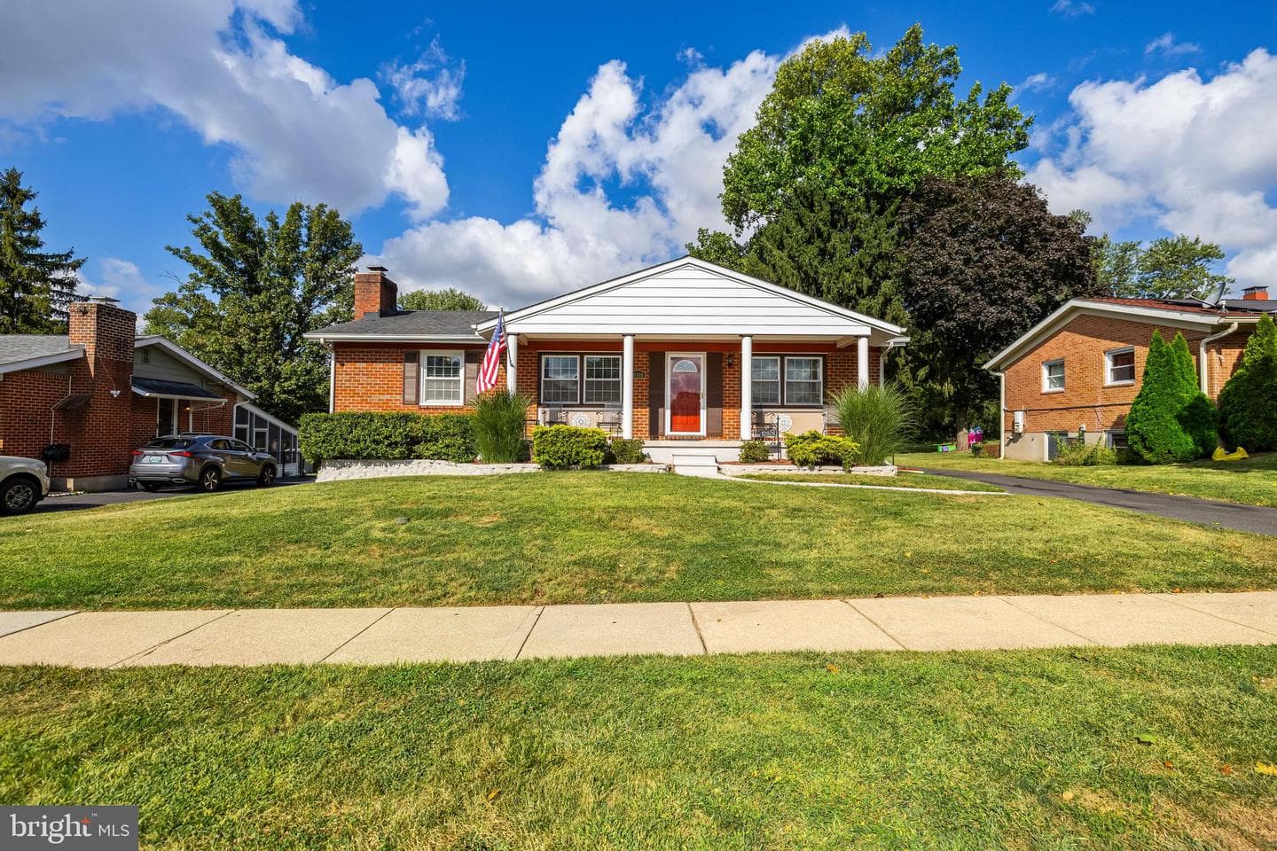 10308 Greenside Drive photo 2