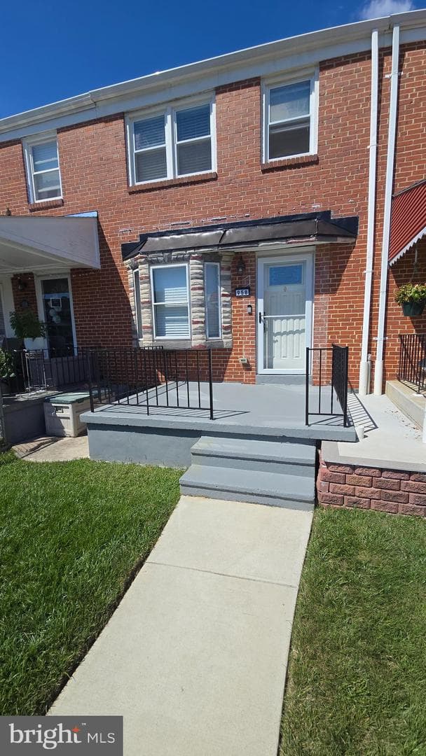 958 Arncliffe Road photo 2