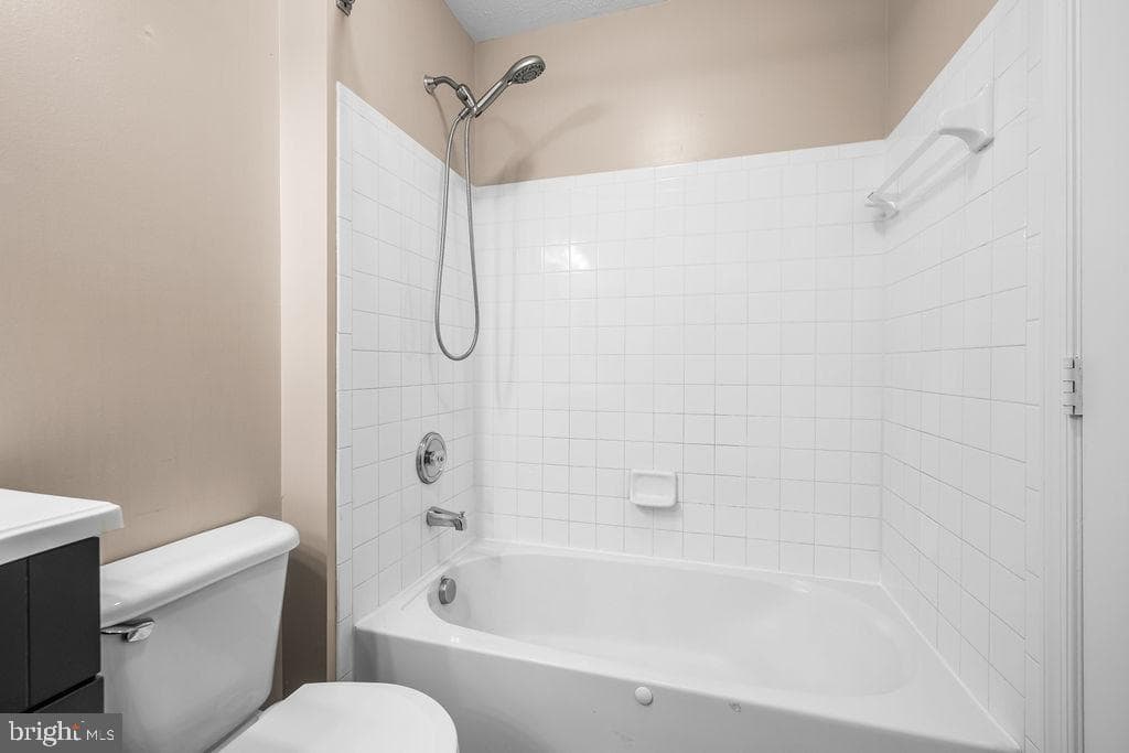 215 Oliver Heights Road photo 32