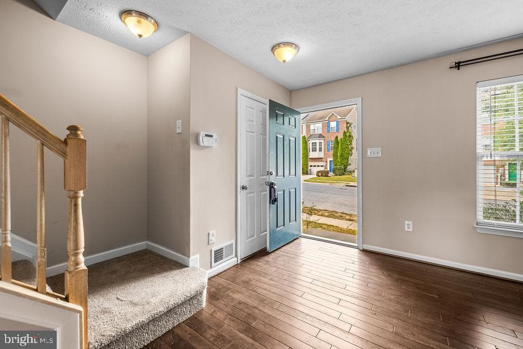 215 Oliver Heights Road photo 4