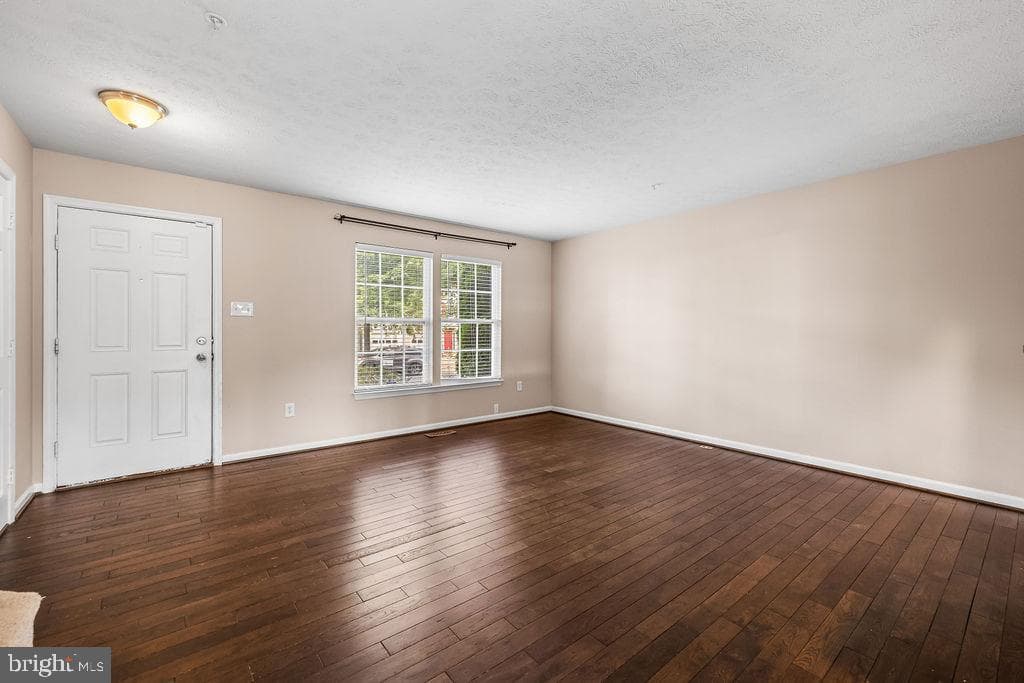 215 Oliver Heights Road photo 6