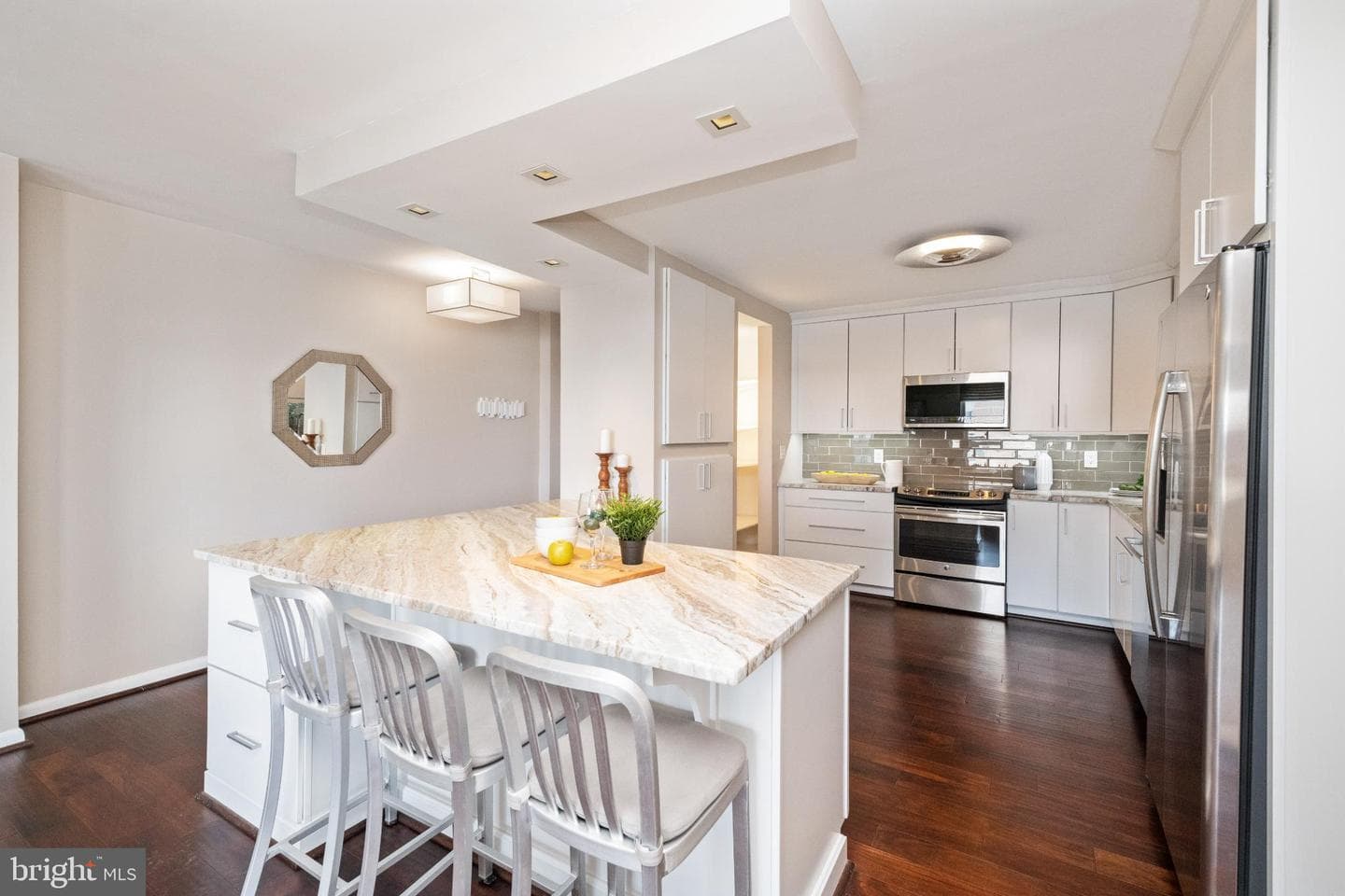 205 E Joppa Road #2009 photo 3