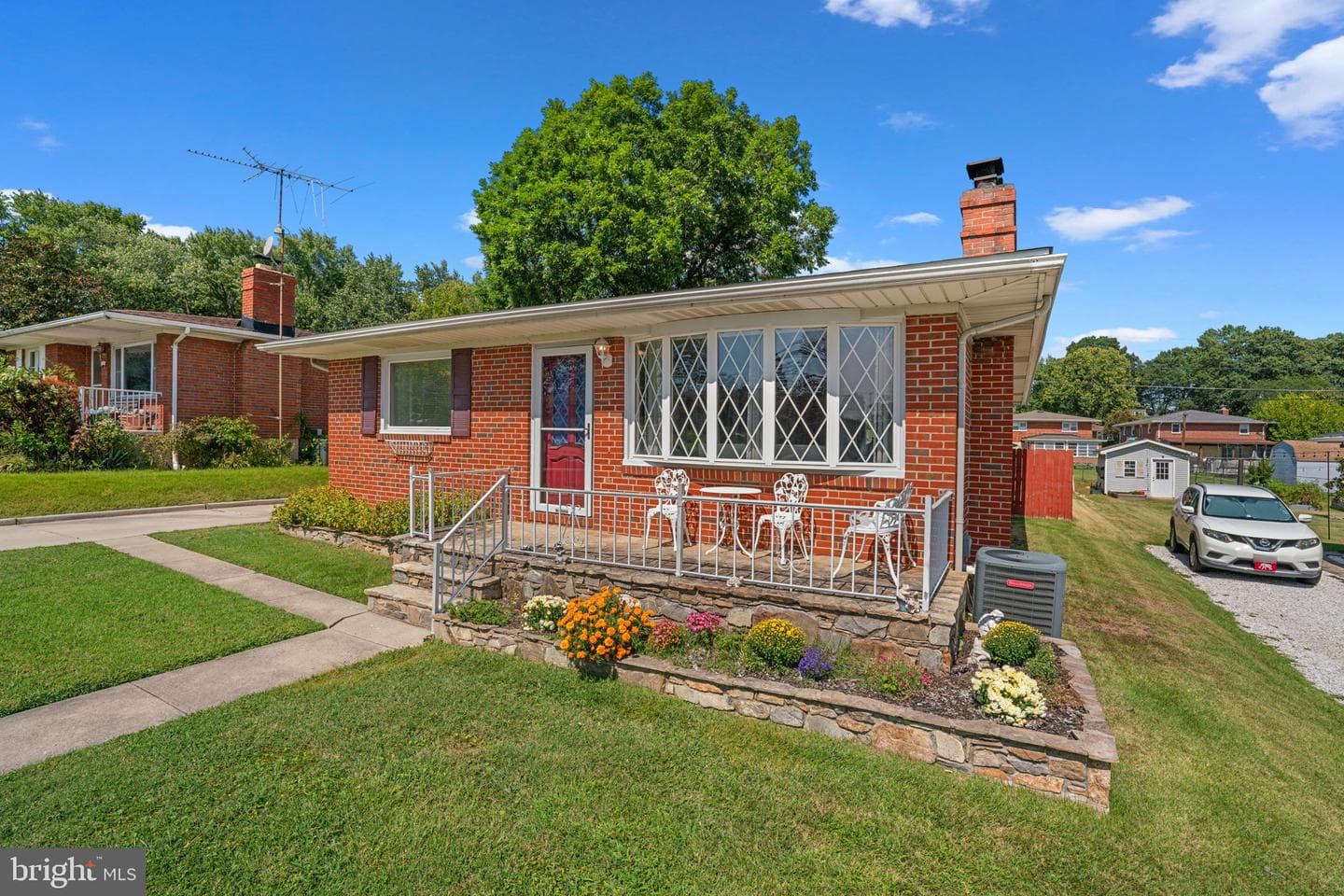 1221 Berkwood Road photo 3