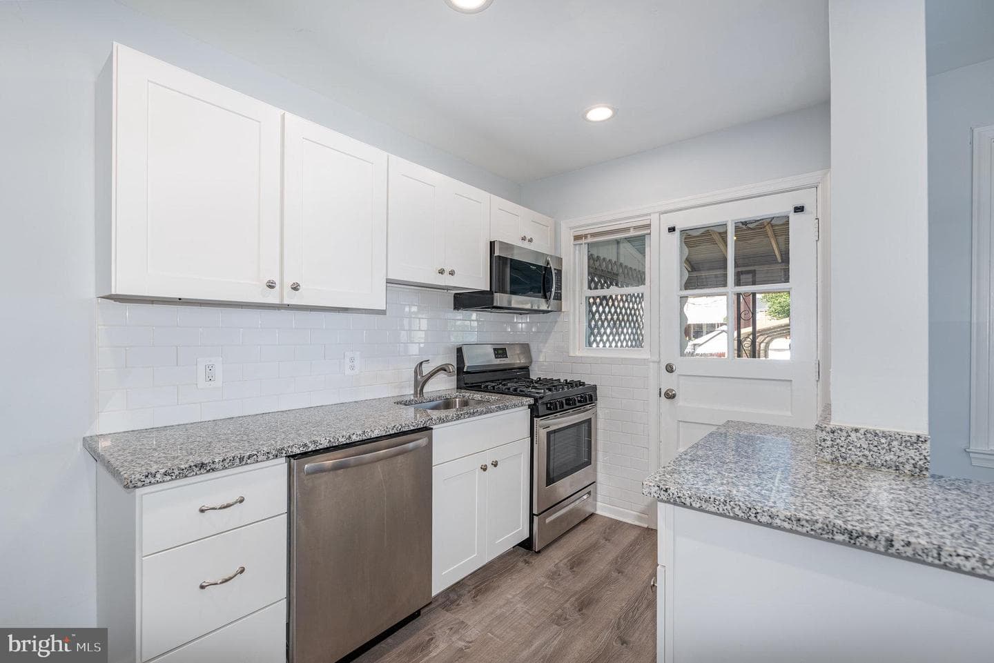 2225 Southorn Road photo 10