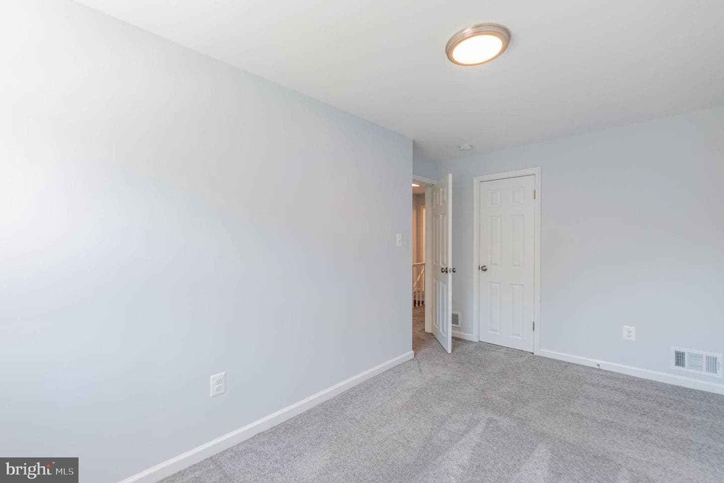 2225 Southorn Road photo 16