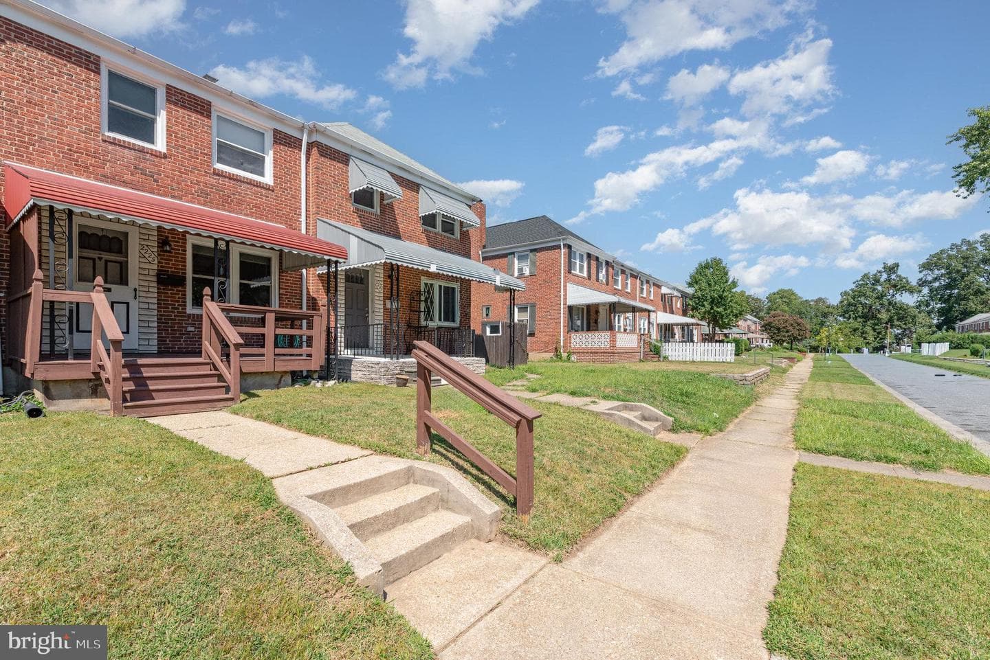 2225 Southorn Road photo 2