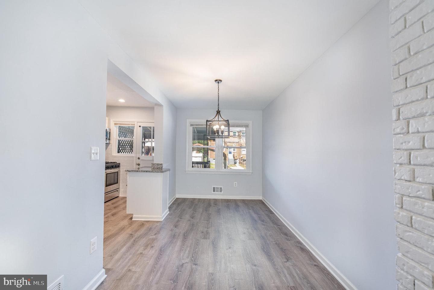 2225 Southorn Road photo 8