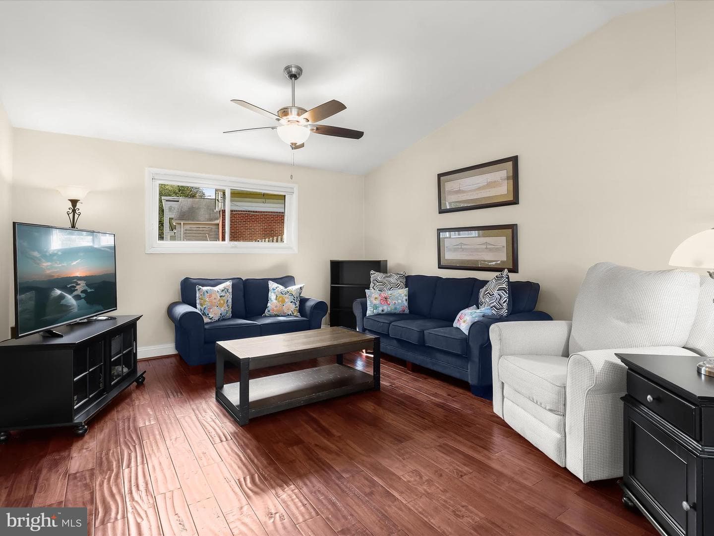8407 Stevenson Road photo 13