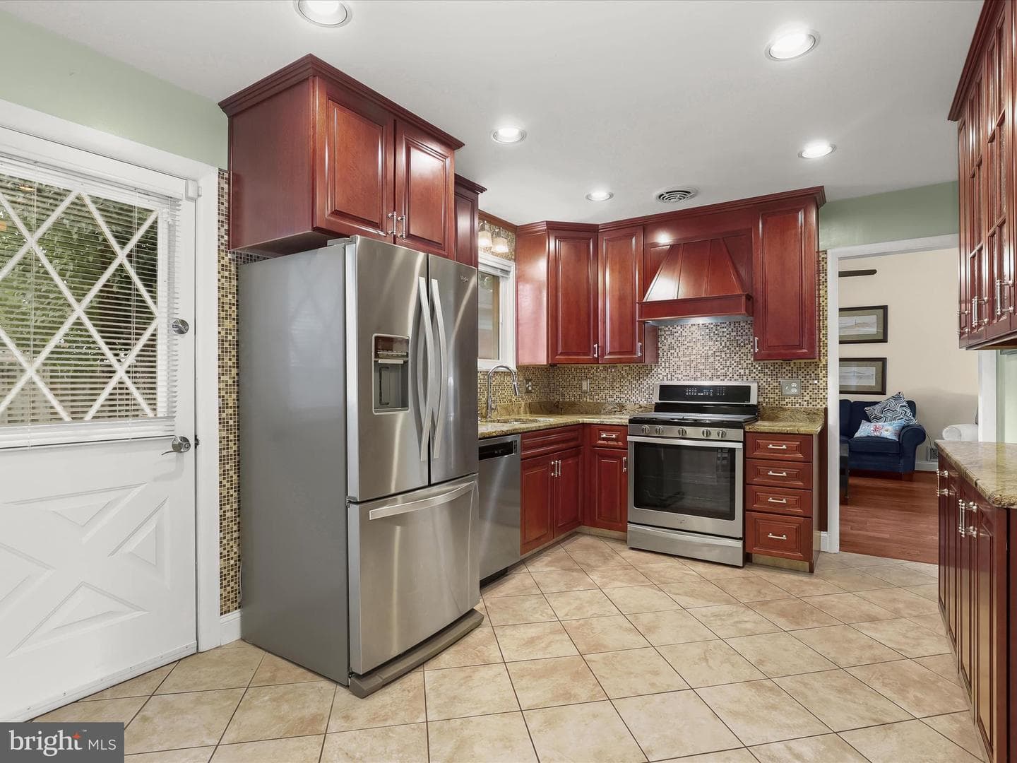 8407 Stevenson Road photo 15