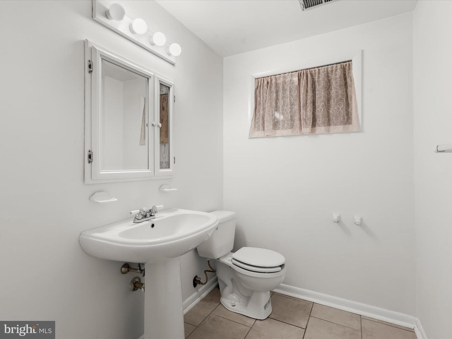 8407 Stevenson Road photo 34