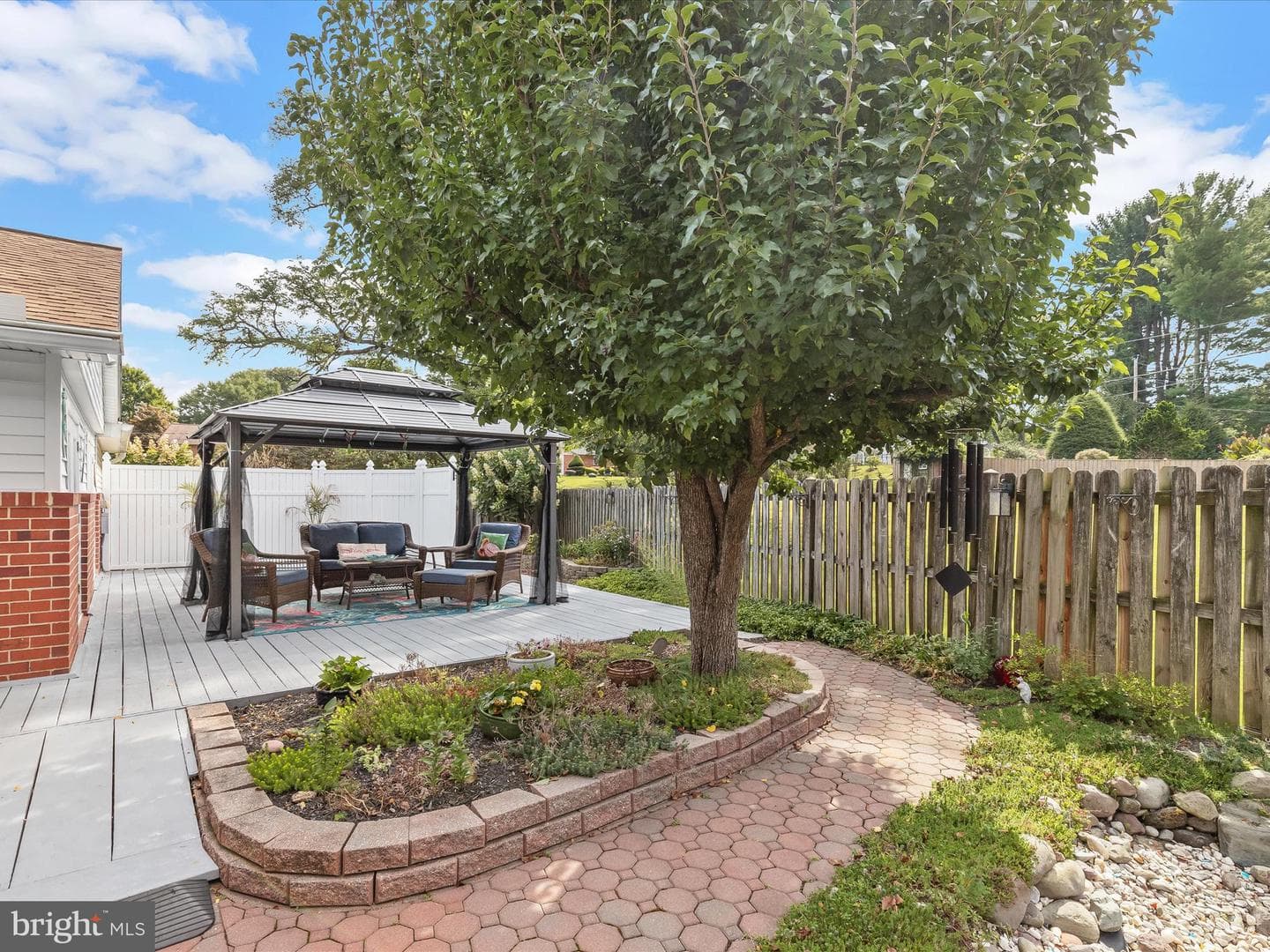 8407 Stevenson Road photo 7