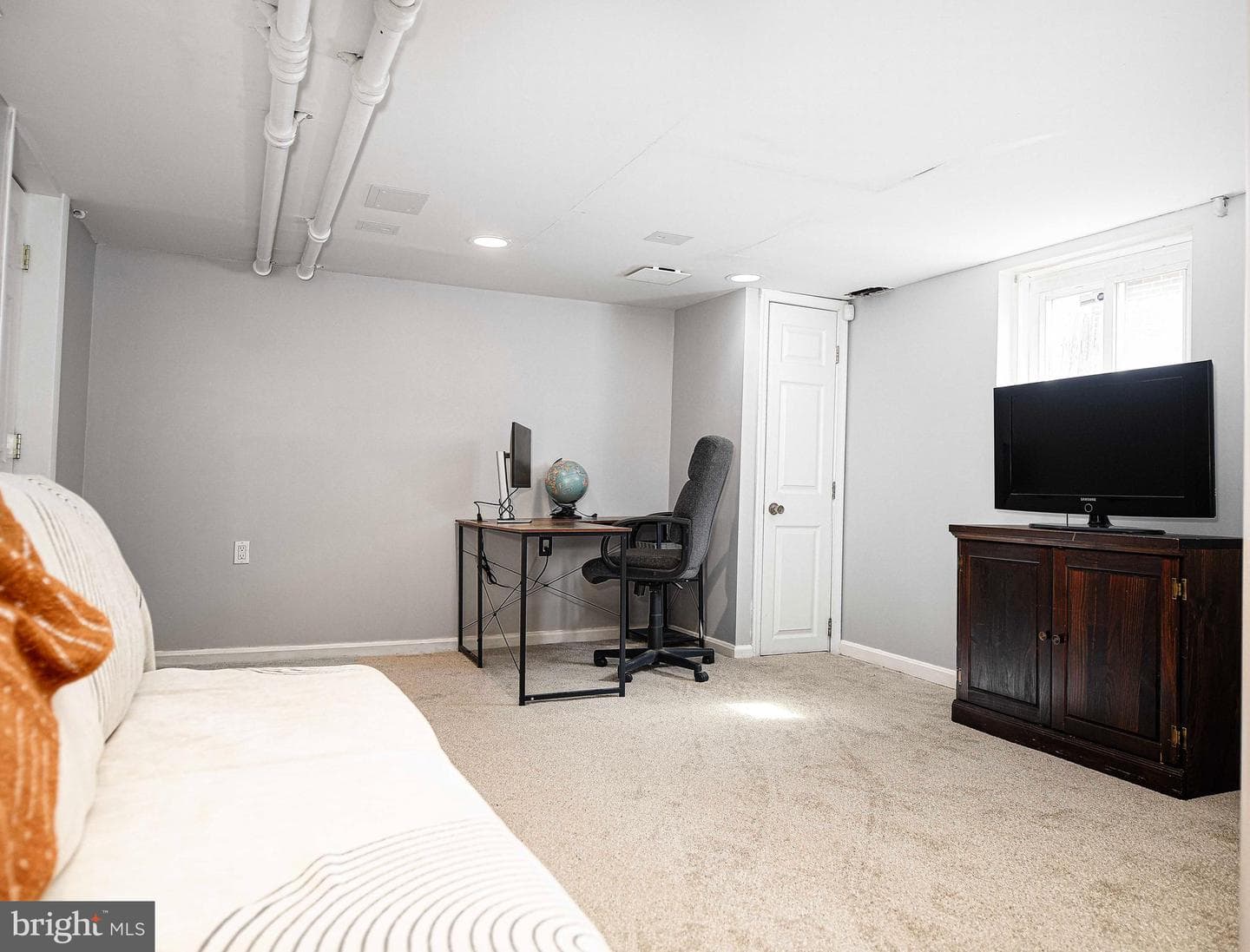 3020 Linwood photo 27