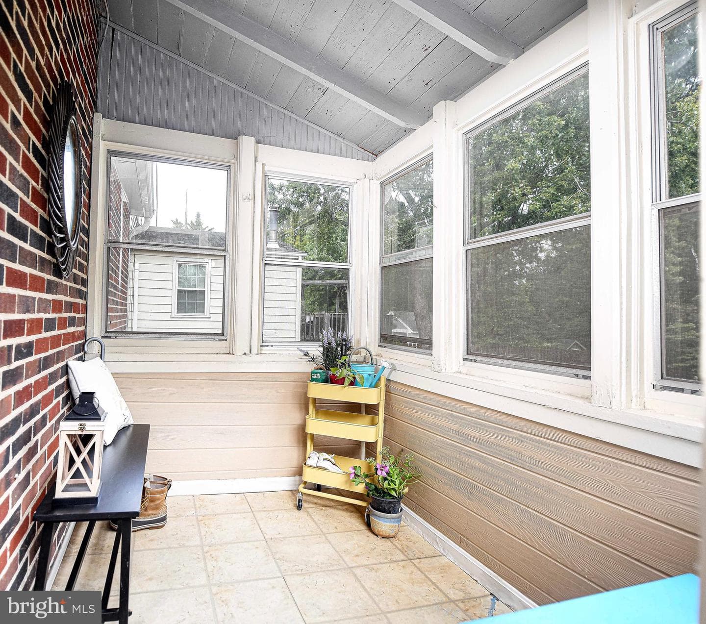3020 Linwood photo 32