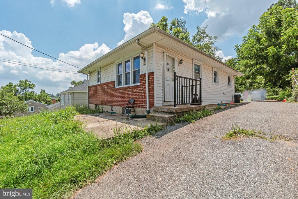6611 Windsor Mill Road photo 1