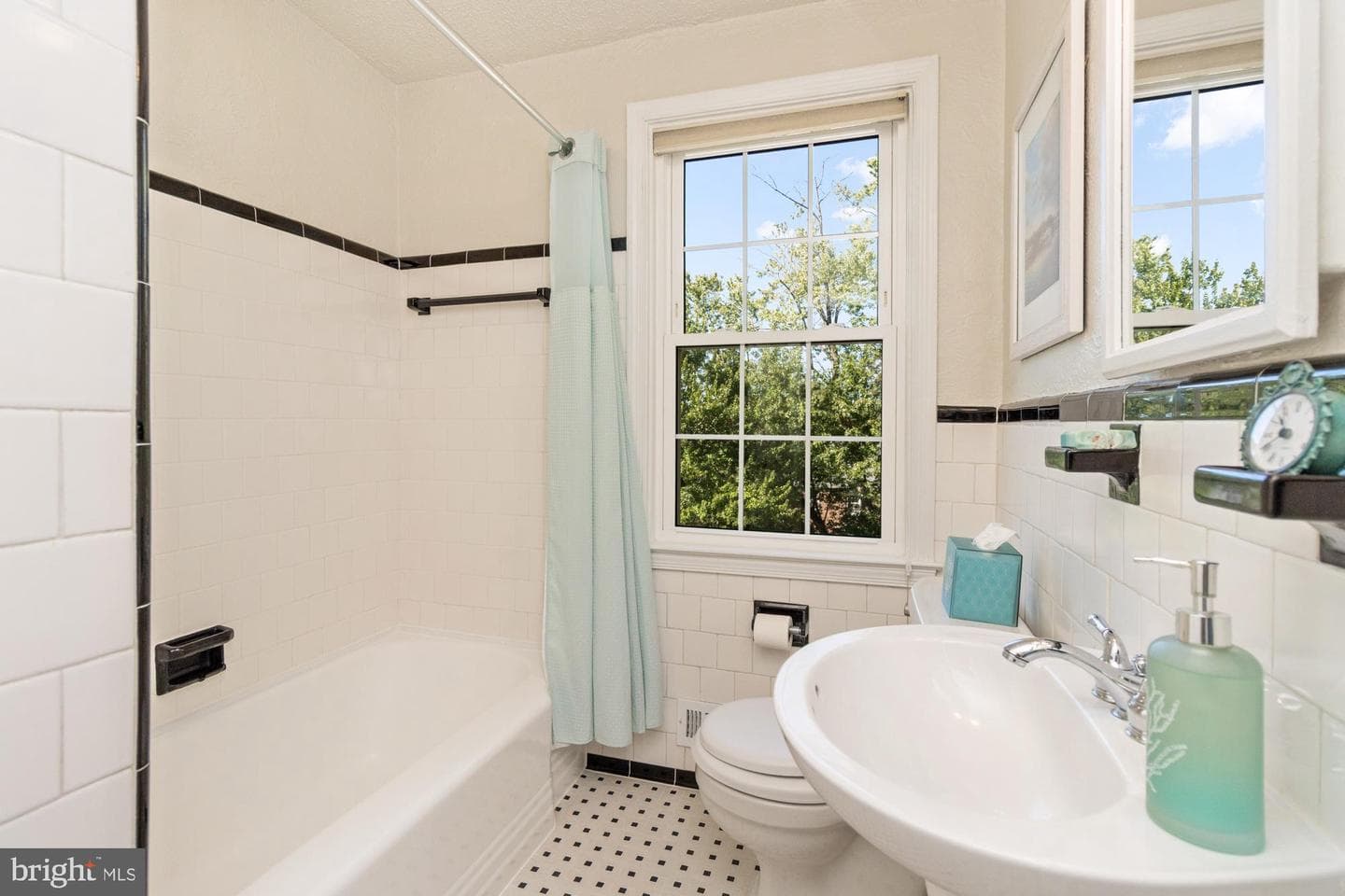 107 Stanmore Road photo 13