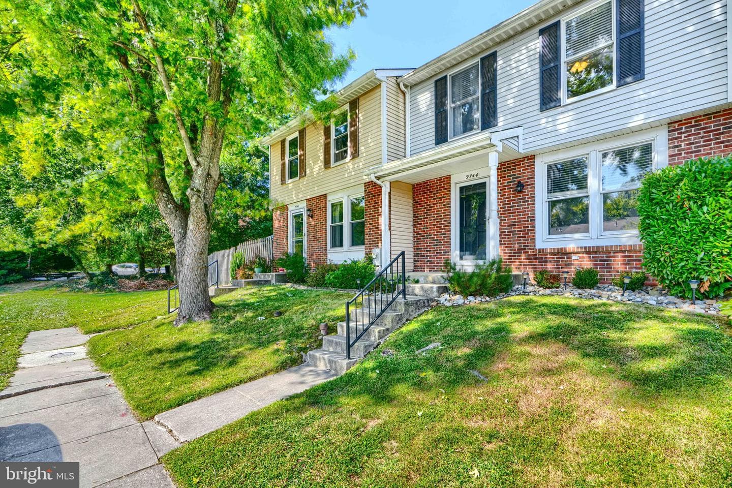9744 Deltom Court photo 2