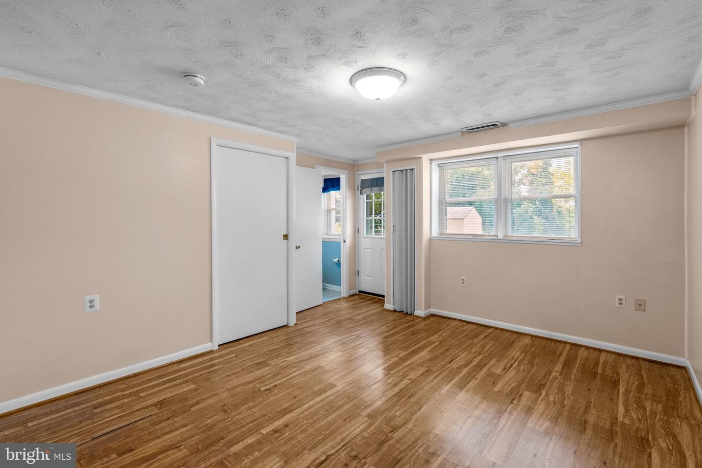 1149 Linden Avenue photo 23
