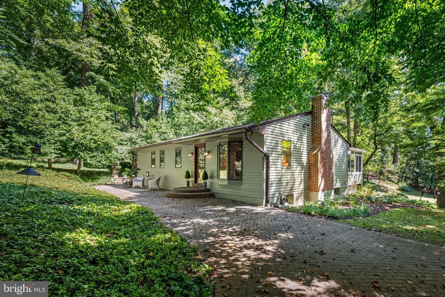 8531 Hill Spring Drive photo 4
