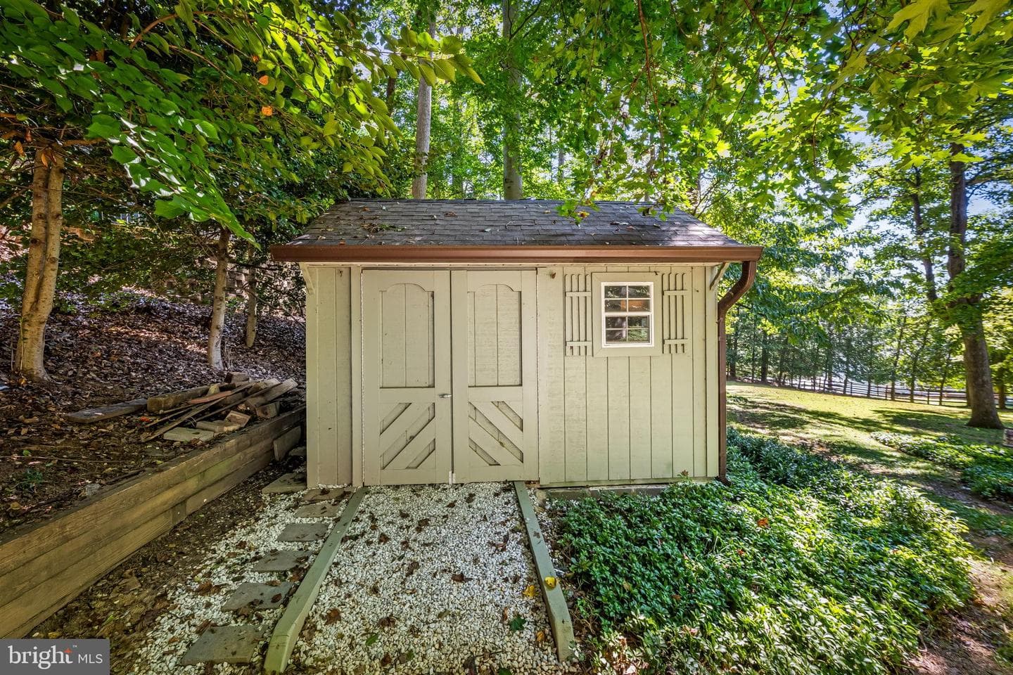 8531 Hill Spring Drive photo 43
