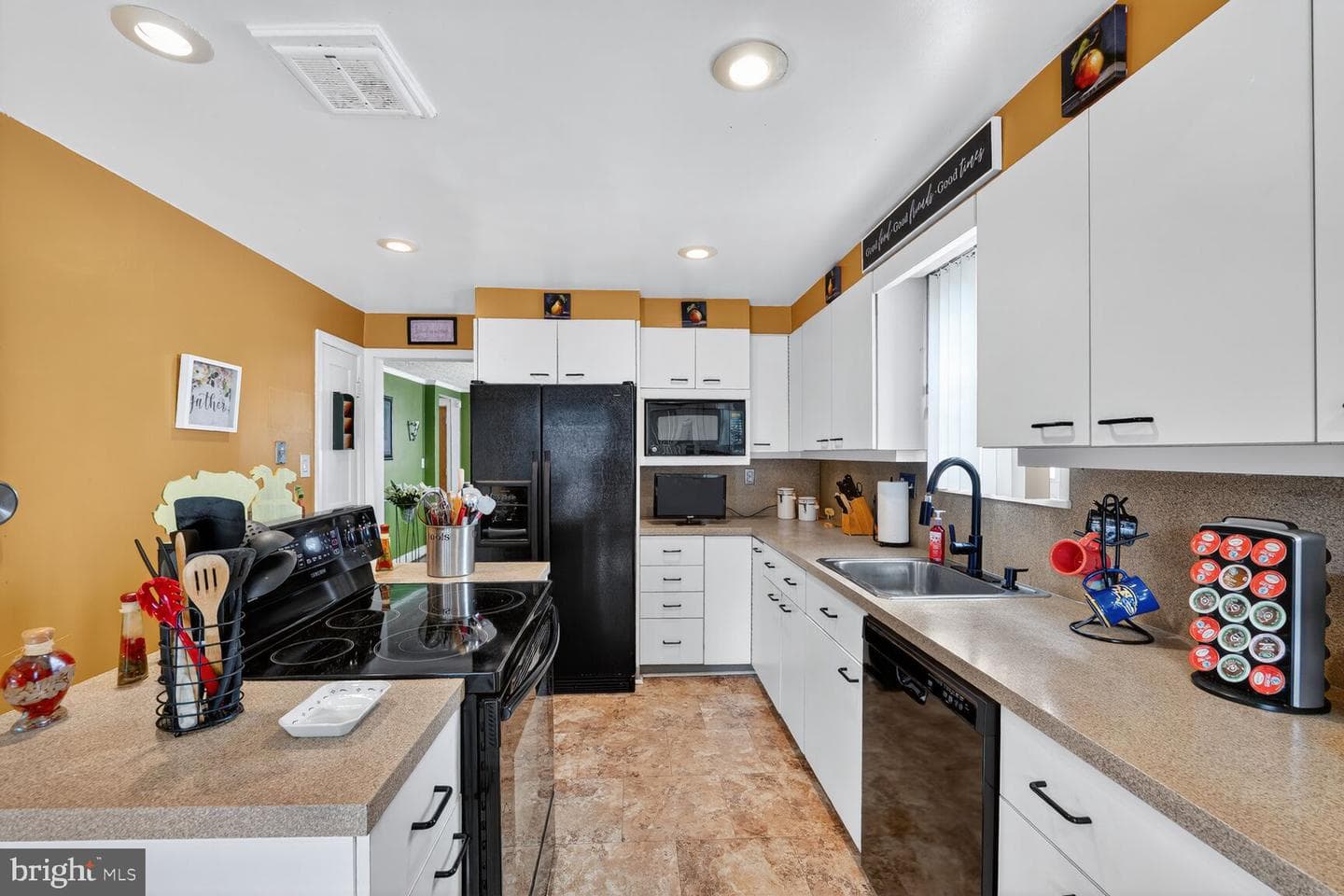 4209 Lowell Drive photo 9