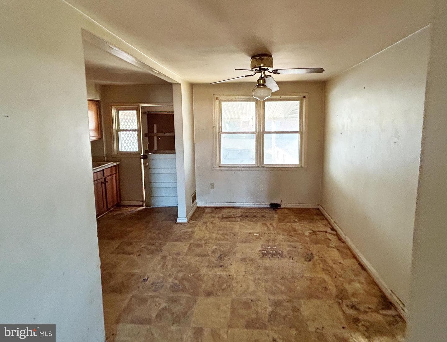 7105 Gough Street photo 8