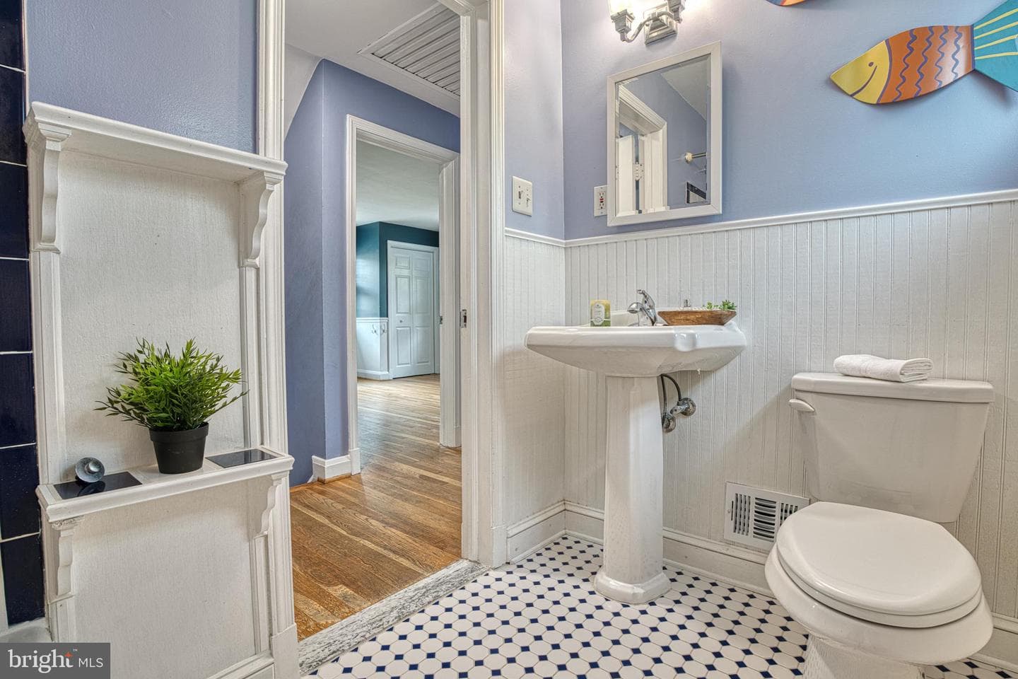 602 Woodbine Terrace photo 38