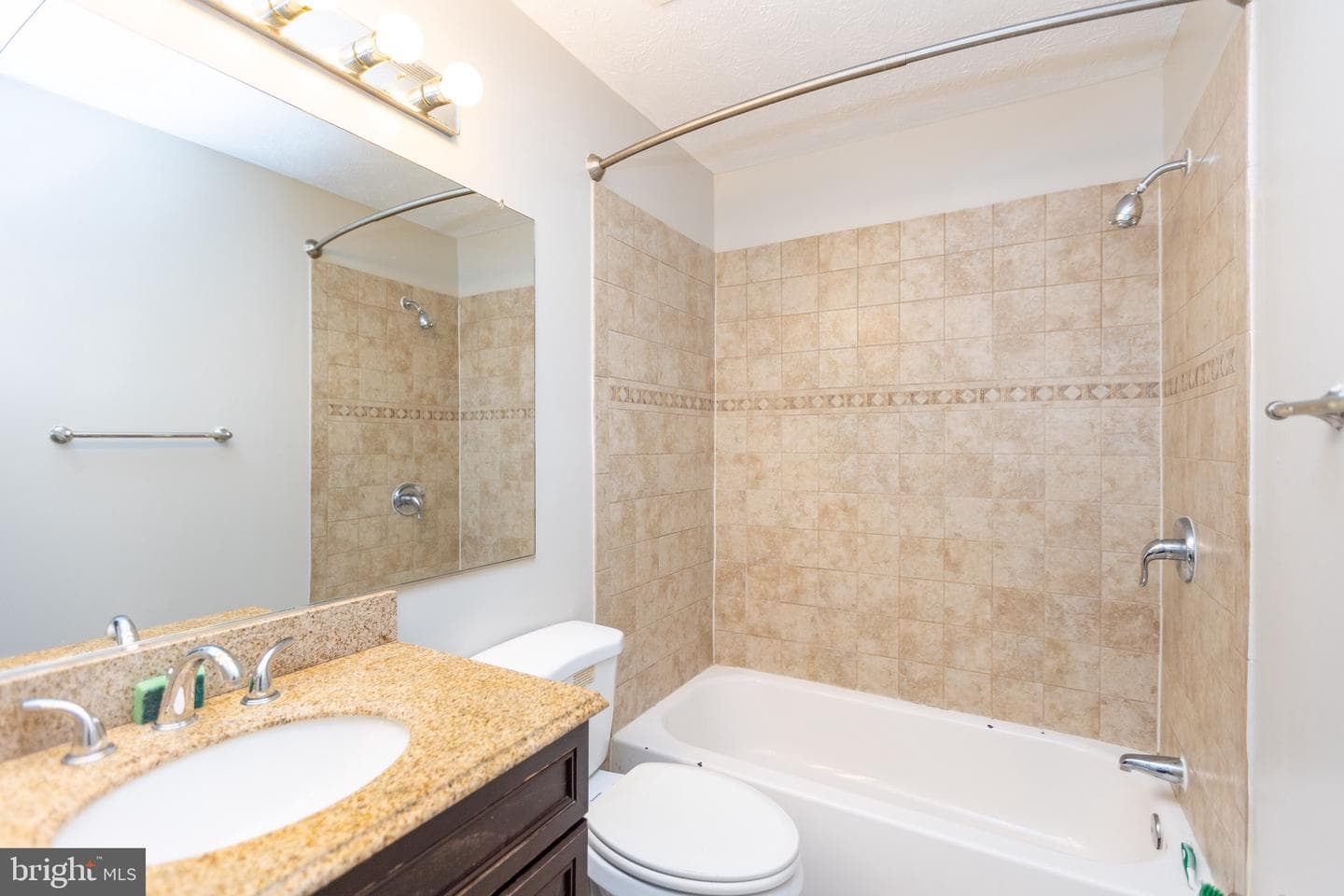 5300 Castlestone Drive photo 15
