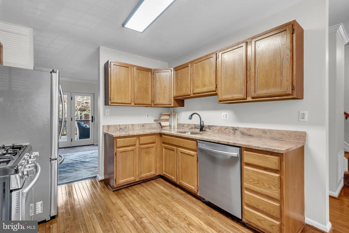 4611 Mews Drive photo 9