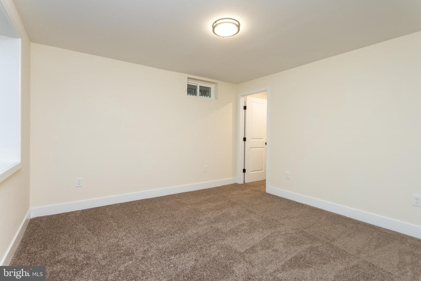 7210 Graces Quarters Road photo 32