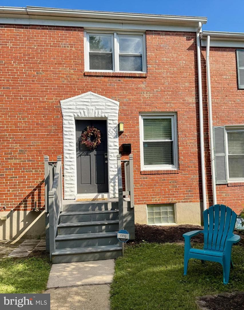 8533 Water Oak Road photo 2