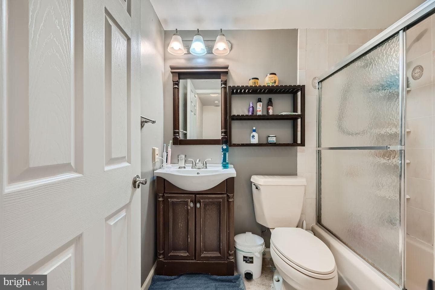 5435 King Arthur Circle photo 20