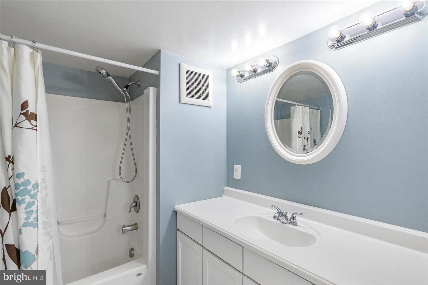103 Conestoga Road photo 5