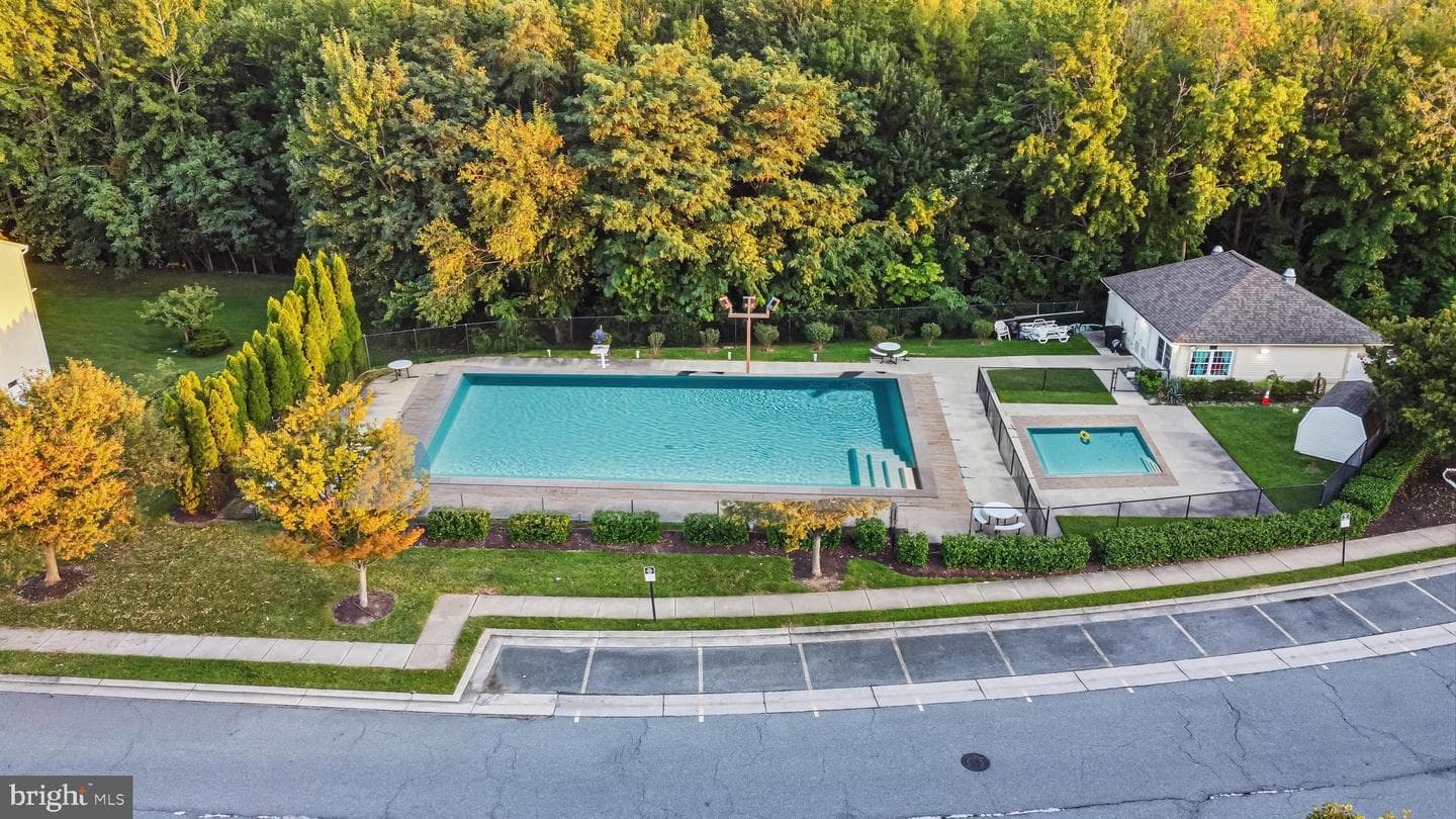 9302 Sea Horse Court photo 52