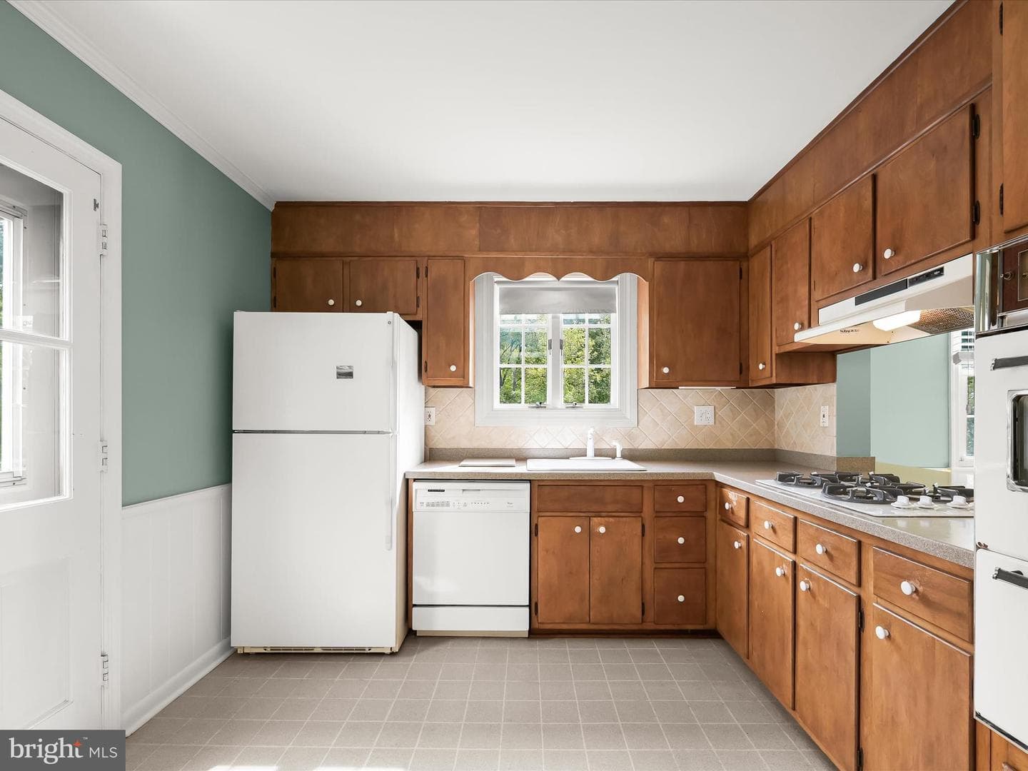 109 Hillside Road photo 22